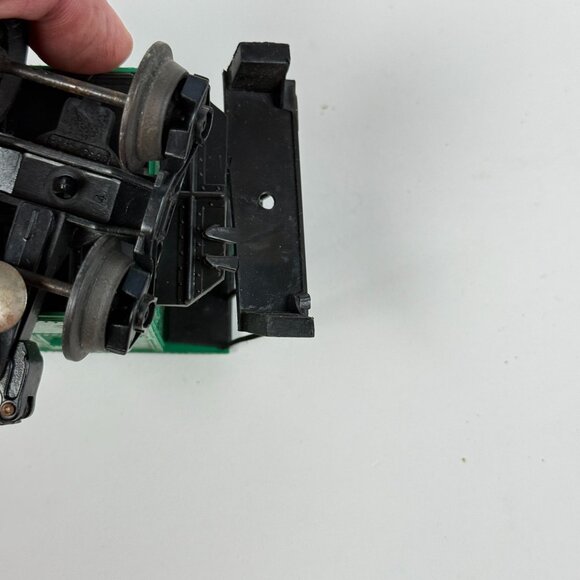 Vintage Lionel Penn Central O Gauge Caboose PC9062 Green Train Car - Picture 6 of 6